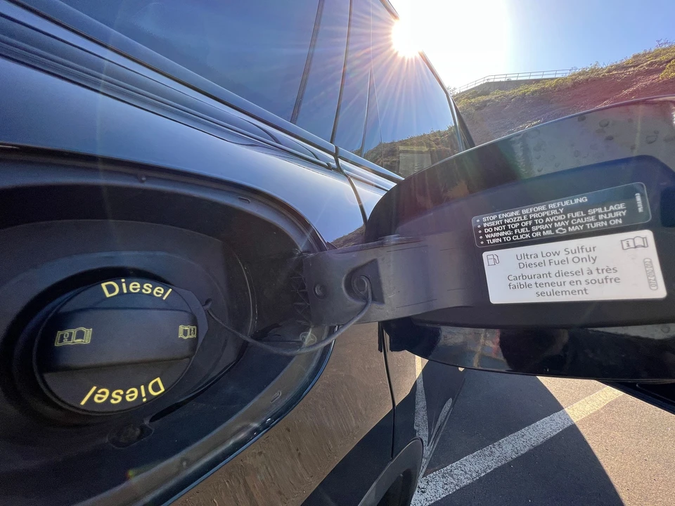 2015 Porsche 958 Cayenne Diesel - Image 8 of 31