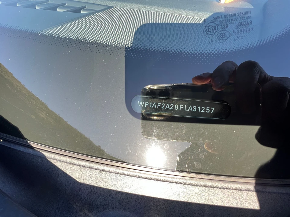 2015 Porsche 958 Cayenne Diesel - Image 16 of 31