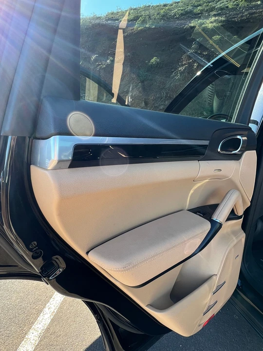 2015 Porsche 958 Cayenne Diesel - Image 10 of 31