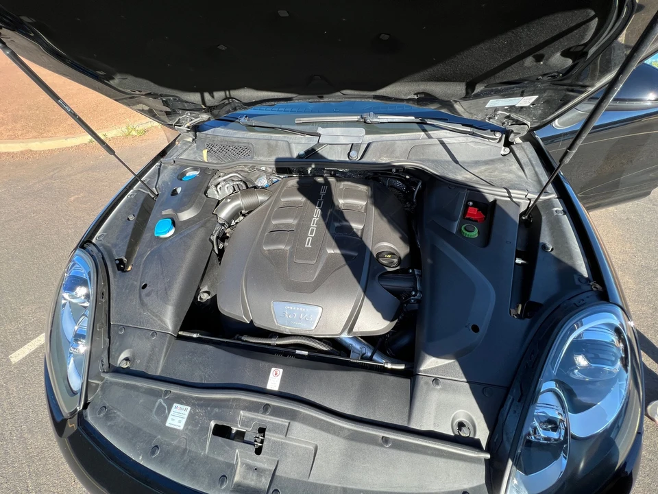 2015 Porsche 958 Cayenne Diesel - Image 17 of 31