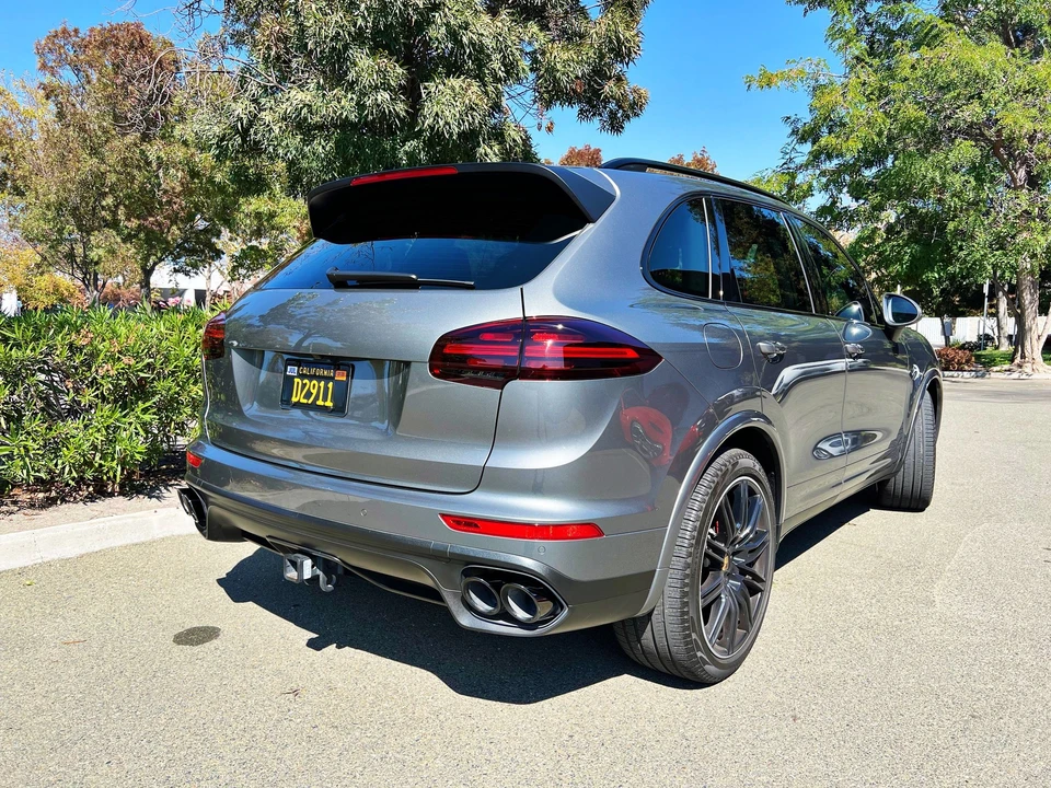 2015 Porsche 958 Cayenne Diesel - Image 6 of 15