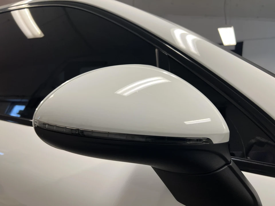 2015 Porsche 958 Cayenne Diesel - Image 29 of 31