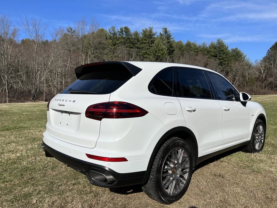 2015 Porsche 958 Cayenne Diesel - Image 14 of 31