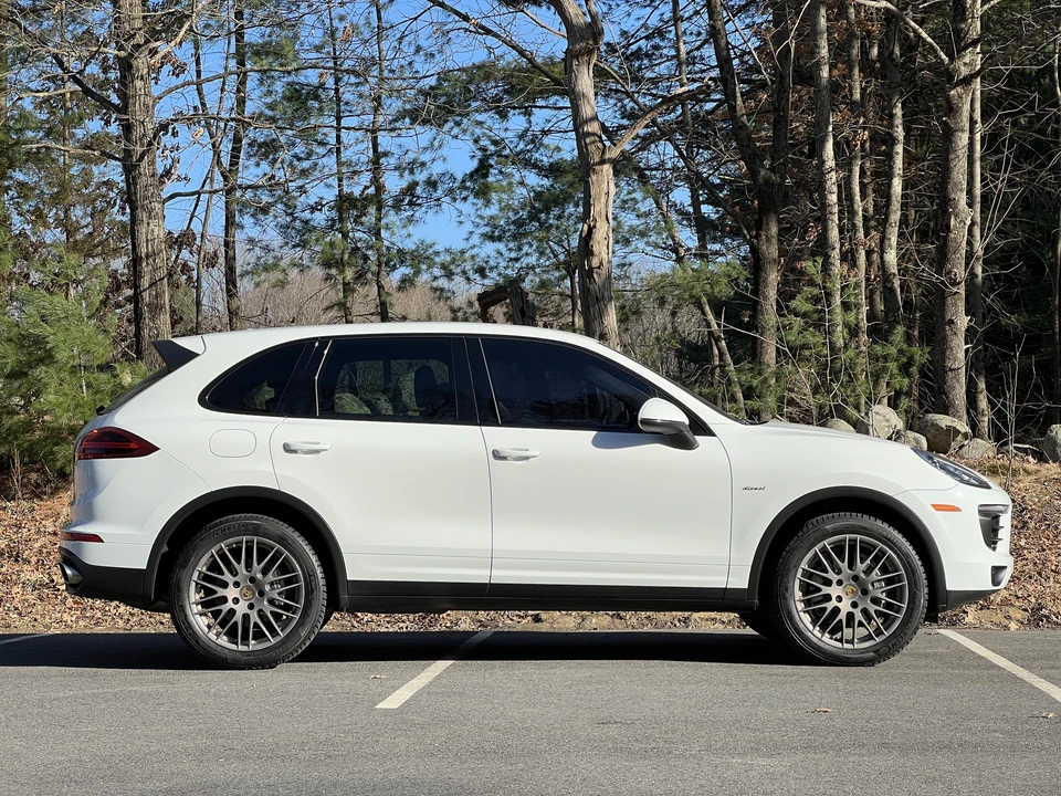 2015 Porsche 958 Cayenne Diesel - Image 15 of 31