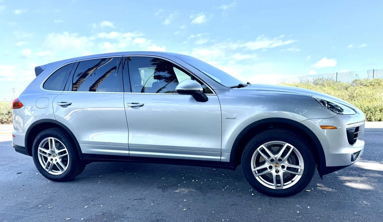2015 Porsche 958 Cayenne Diesel - Image 15 of 31