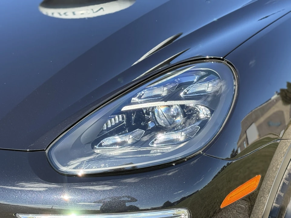 2015 Porsche 958 Cayenne Diesel - Image 30 of 31