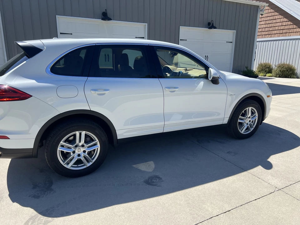 2015 Porsche 958 Cayenne Diesel - Image 12 of 31