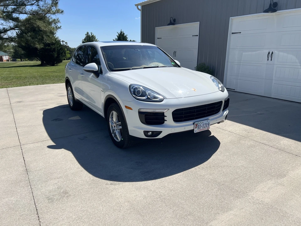 2015 Porsche 958 Cayenne Diesel - Image 17 of 31