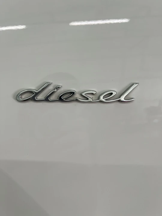 2015 Porsche 958 Cayenne Diesel - Image 23 of 31