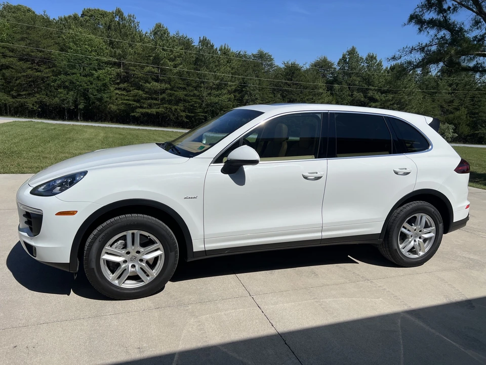2015 Porsche 958 Cayenne Diesel - Image 4 of 31