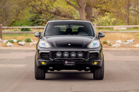 2015 Porsche 958 Cayenne Diesel - Image 2 of 31