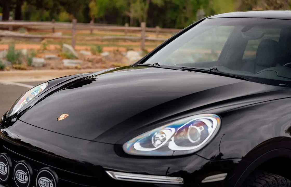 2015 Porsche 958 Cayenne Diesel - Image 25 of 31