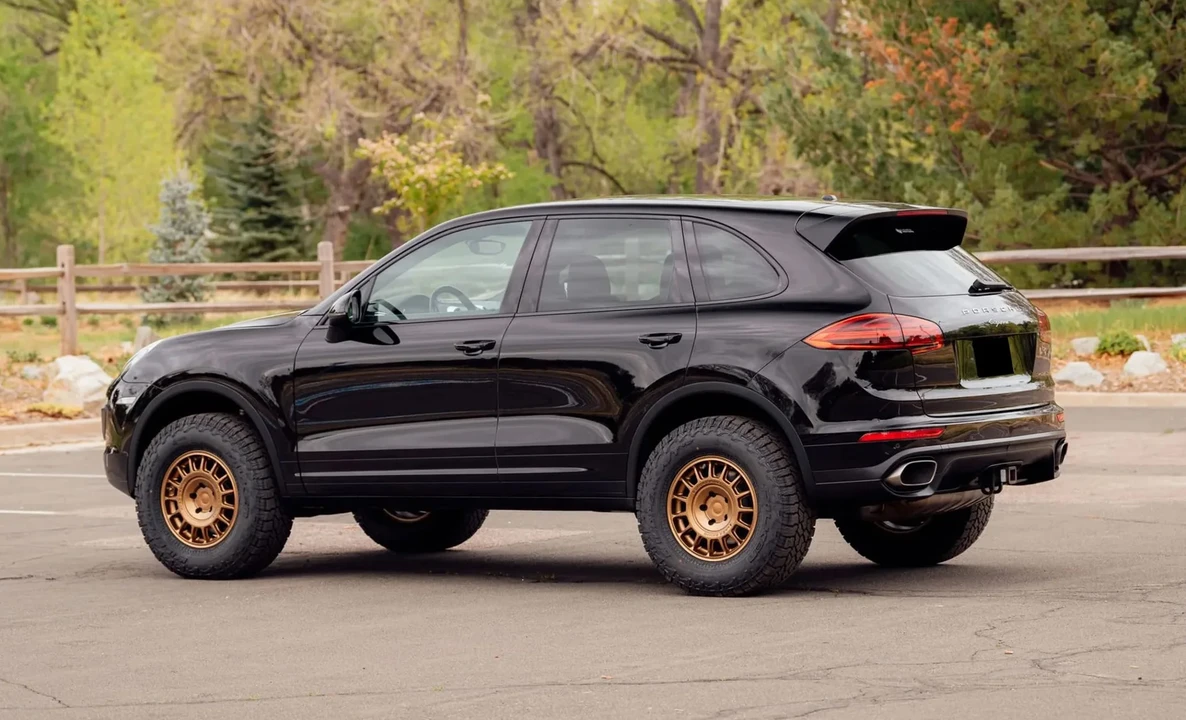2015 Porsche 958 Cayenne Diesel - Image 9 of 31