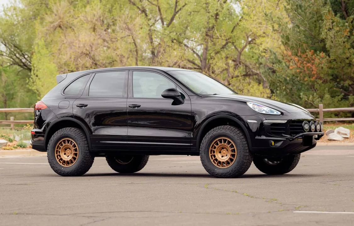2015 Porsche 958 Cayenne Diesel - Image 18 of 31