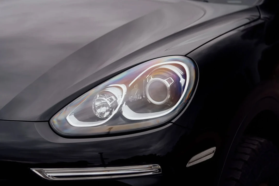 2015 Porsche 958 Cayenne Diesel - Image 26 of 31