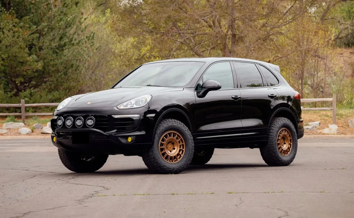 2015 Porsche 958 Cayenne Diesel - Image 3 of 31