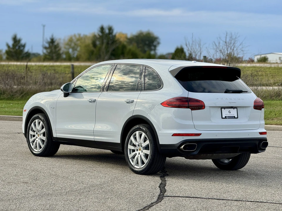 2015 Porsche 958 Cayenne Diesel - Image 30 of 31