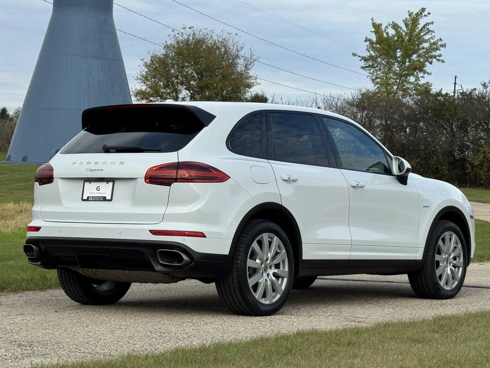 2015 Porsche 958 Cayenne Diesel - Image 16 of 31