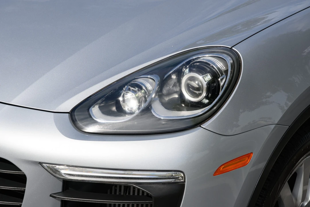 2015 Porsche 958 Cayenne Diesel - Image 30 of 31