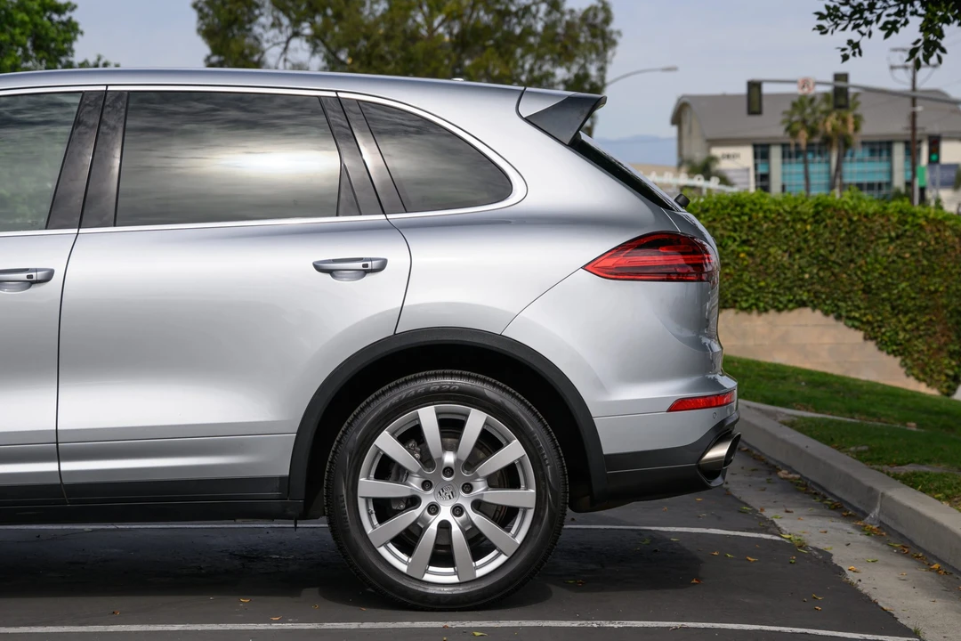 2015 Porsche 958 Cayenne Diesel - Image 22 of 31