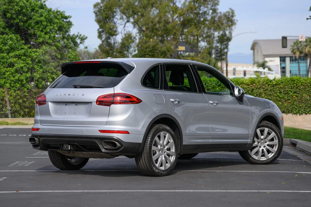 2015 Porsche 958 Cayenne Diesel - Image 9 of 31