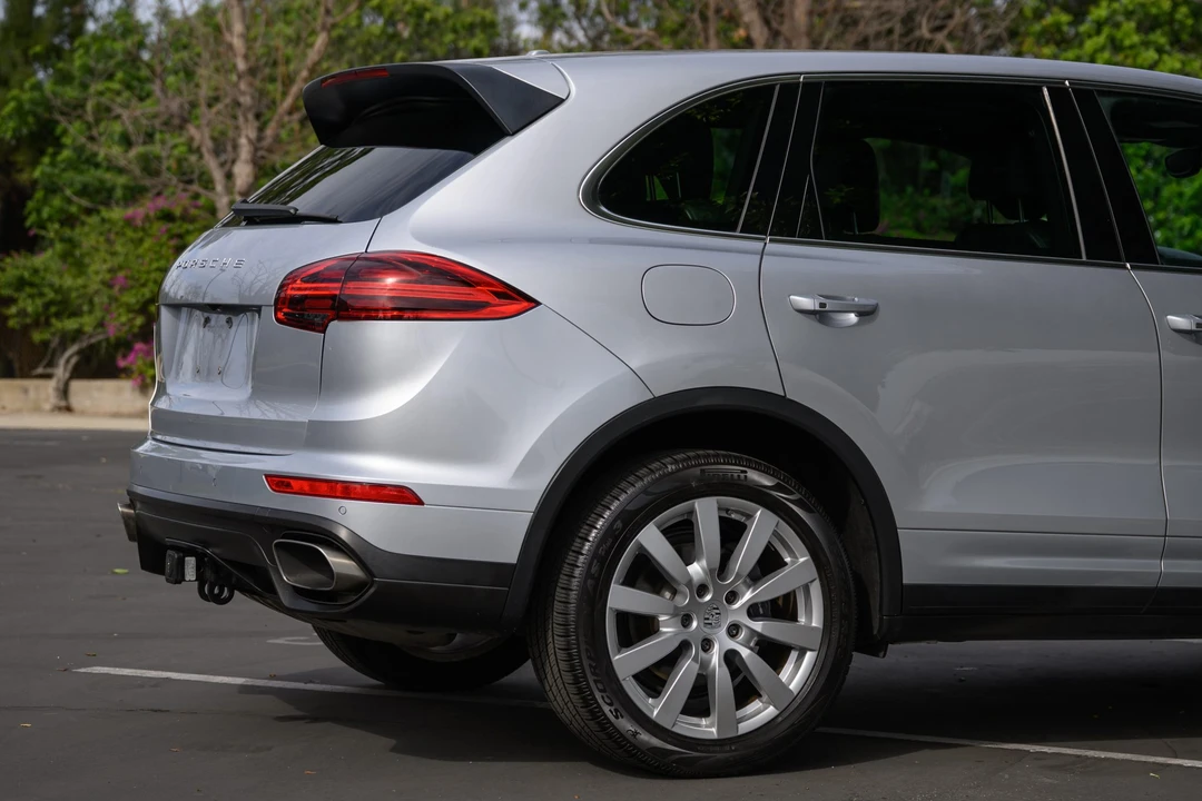 2015 Porsche 958 Cayenne Diesel - Image 24 of 31