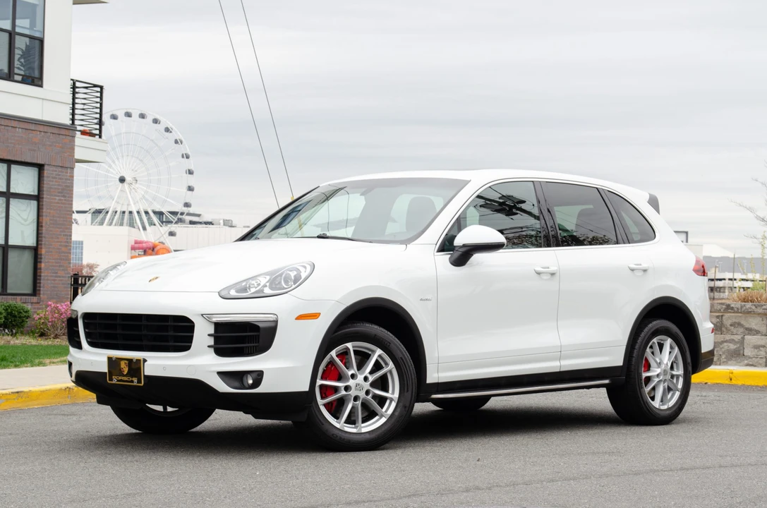 2015 Porsche 958 Cayenne Diesel - Image 3 of 31