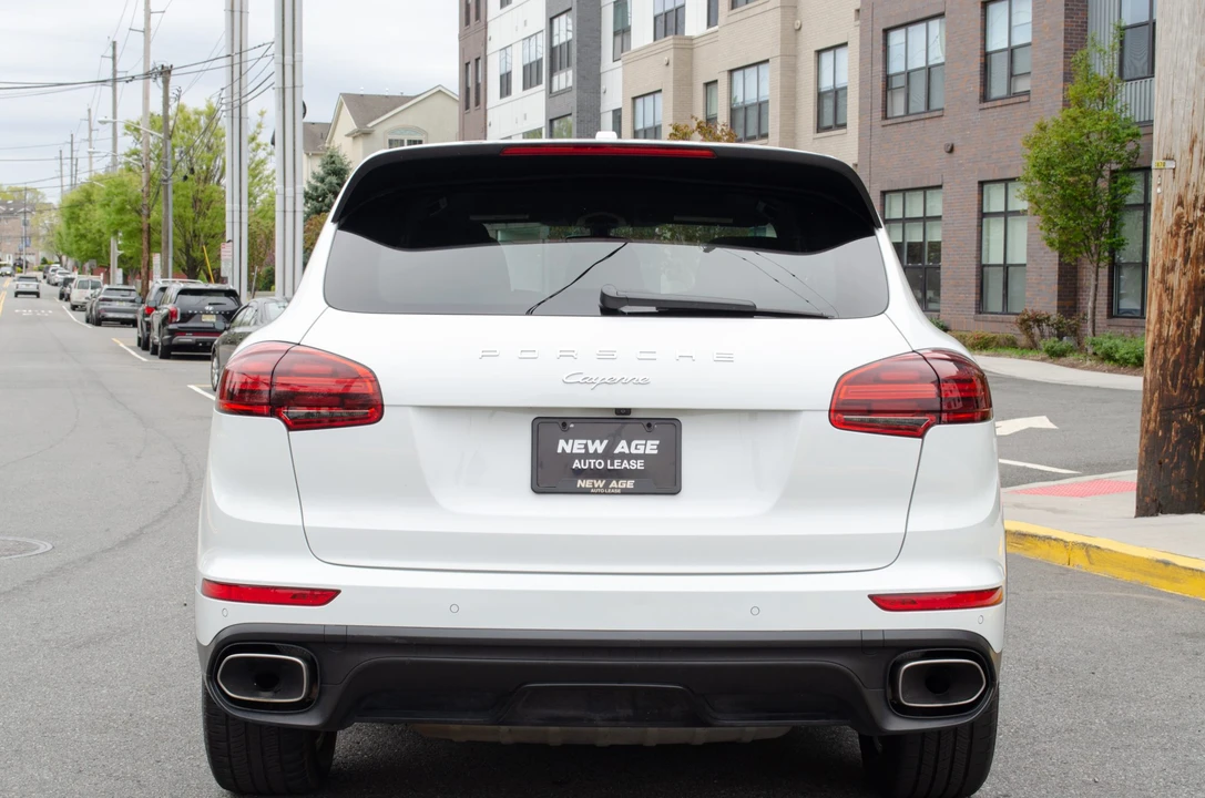 2015 Porsche 958 Cayenne Diesel - Image 10 of 31