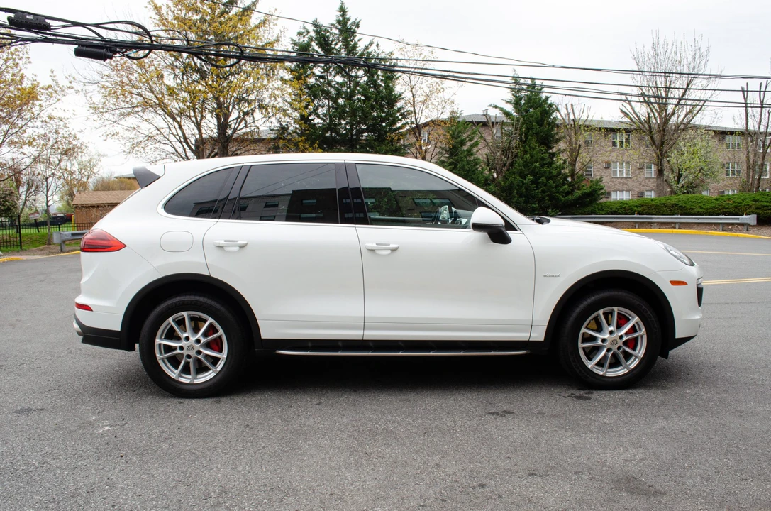 2015 Porsche 958 Cayenne Diesel - Image 21 of 31