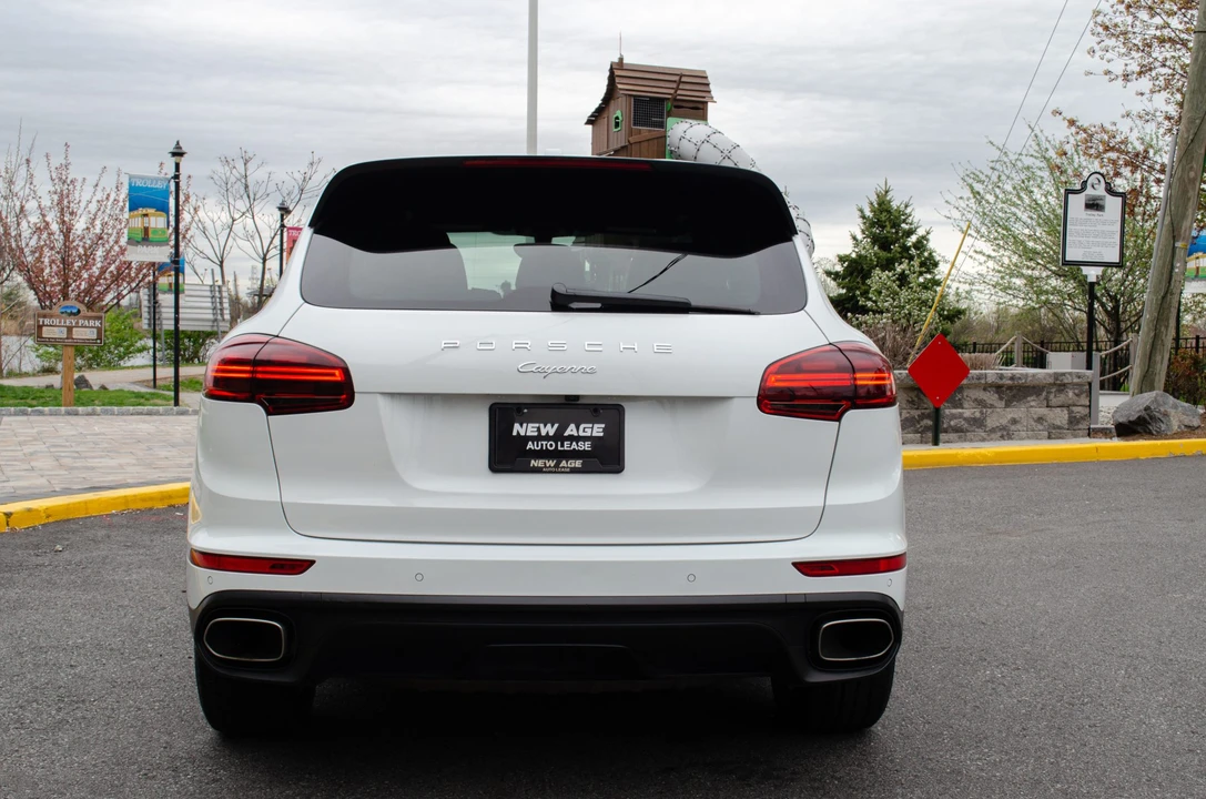 2015 Porsche 958 Cayenne Diesel - Image 14 of 31