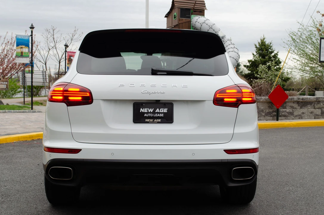 2015 Porsche 958 Cayenne Diesel - Image 12 of 31