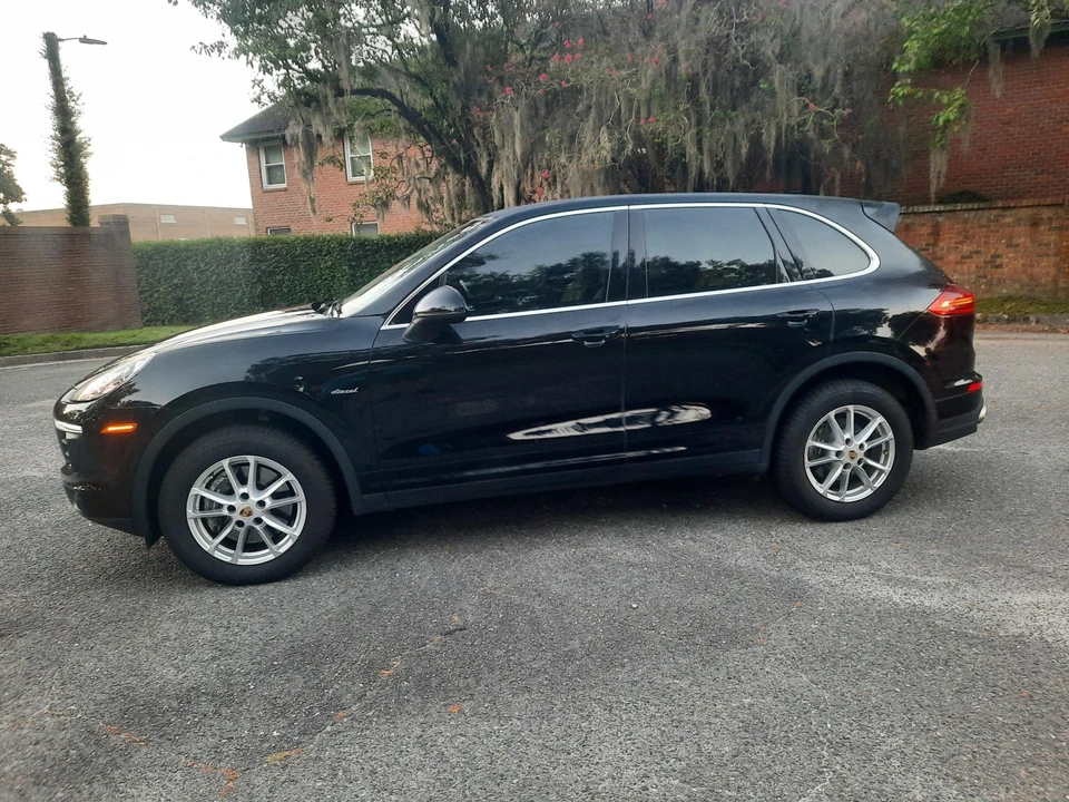 2015 Porsche 958 Cayenne Diesel - Image 13 of 31