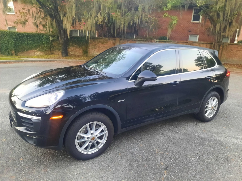 2015 Porsche 958 Cayenne Diesel - Image 10 of 31