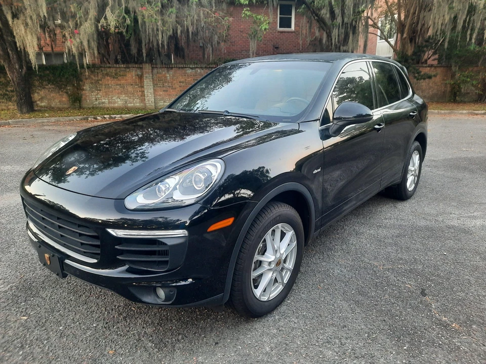 2015 Porsche 958 Cayenne Diesel - Image 3 of 31