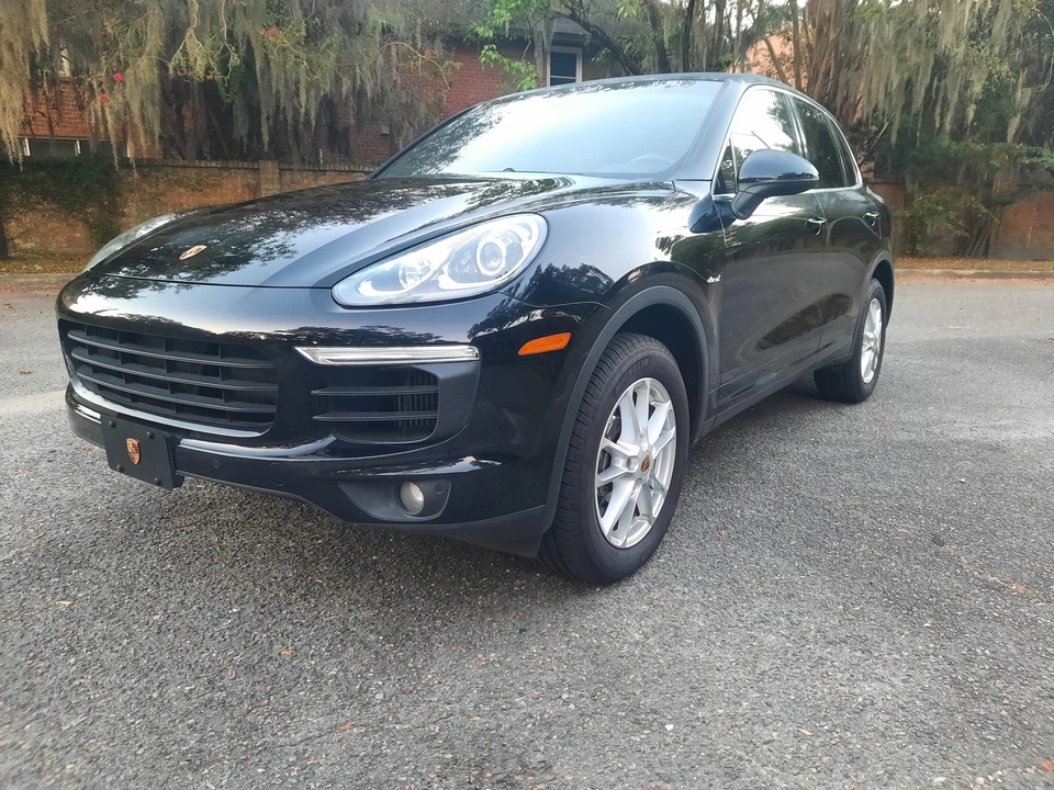 2015 Porsche 958 Cayenne Diesel - Image 2 of 31