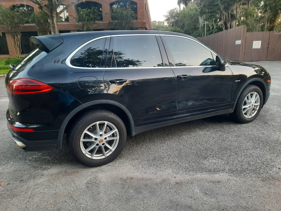2015 Porsche 958 Cayenne Diesel - Image 25 of 31