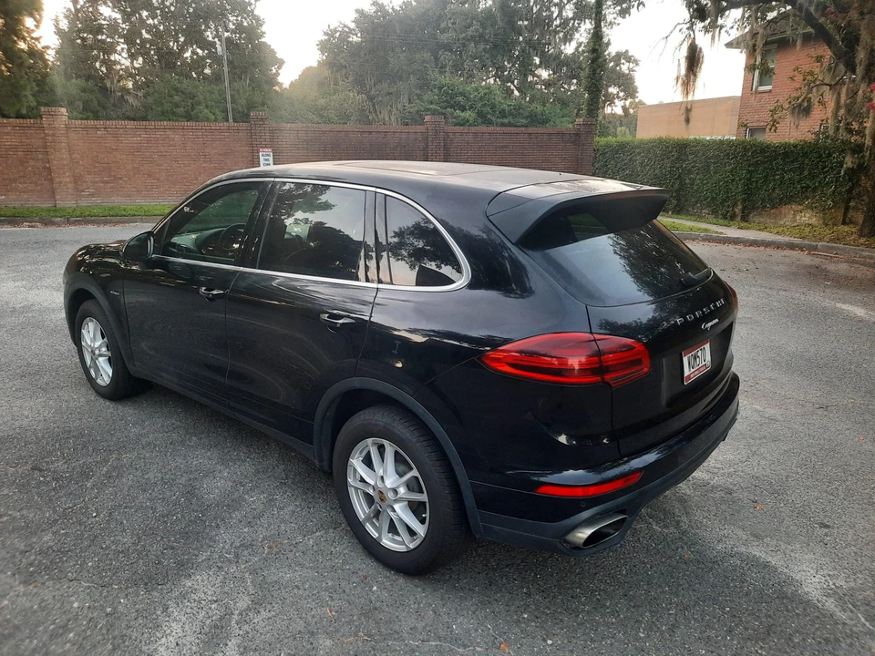2015 Porsche 958 Cayenne Diesel - Image 15 of 31
