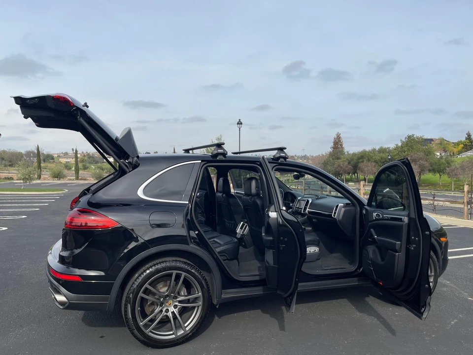 2015 Porsche 958 Cayenne Diesel - Image 26 of 31