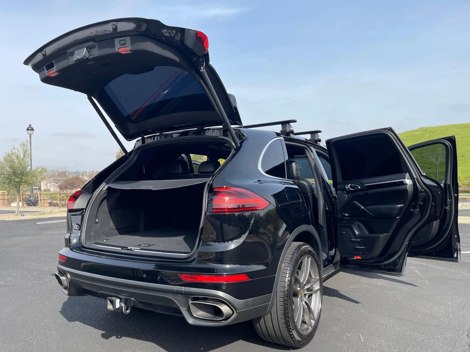 2015 Porsche 958 Cayenne Diesel - Image 24 of 31