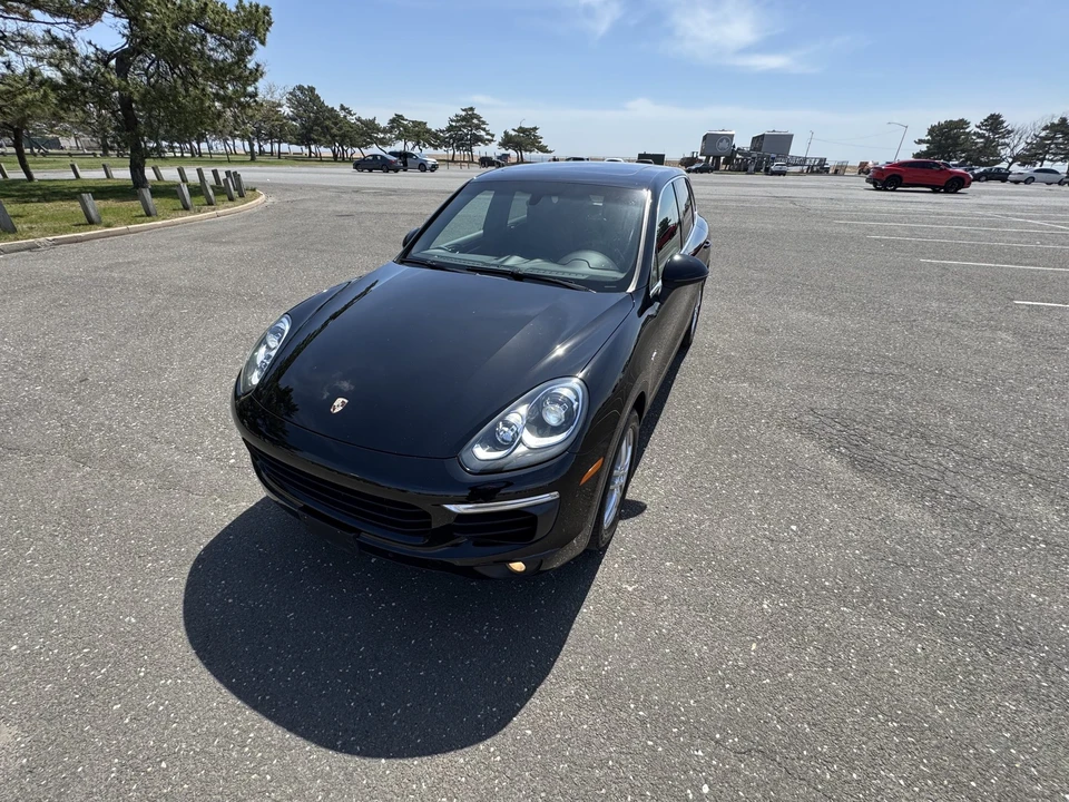 2015 Porsche 958 Cayenne Diesel - Image 2 of 31