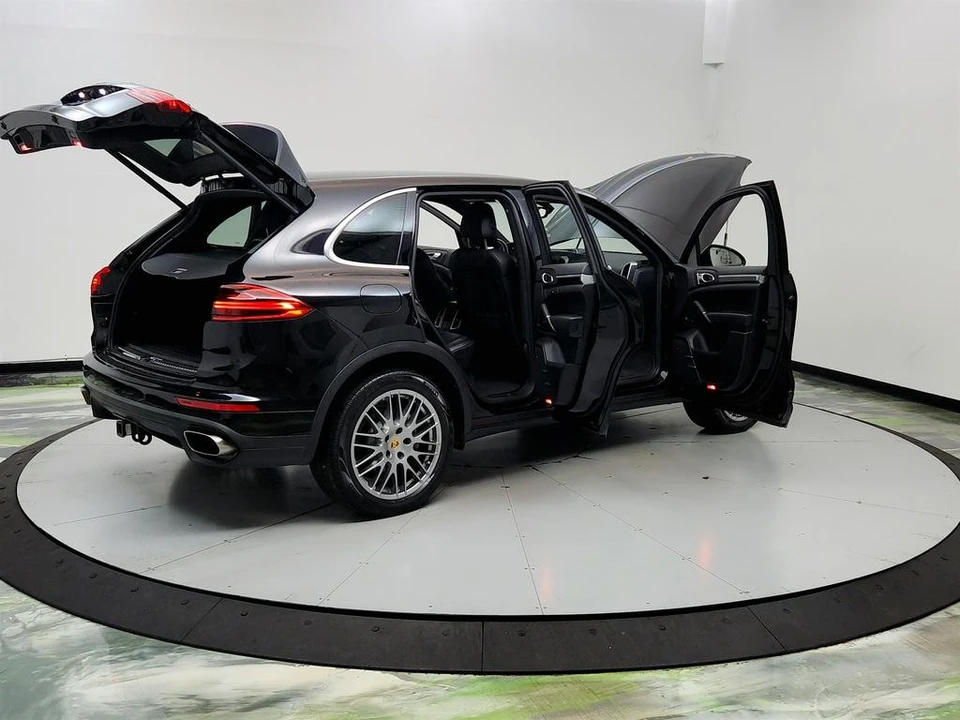 2015 Porsche 958 Cayenne Diesel - Image 11 of 31