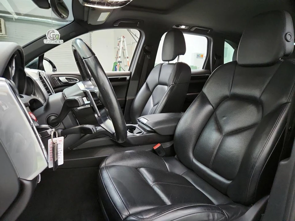 2015 Porsche 958 Cayenne Diesel - Image 14 of 31