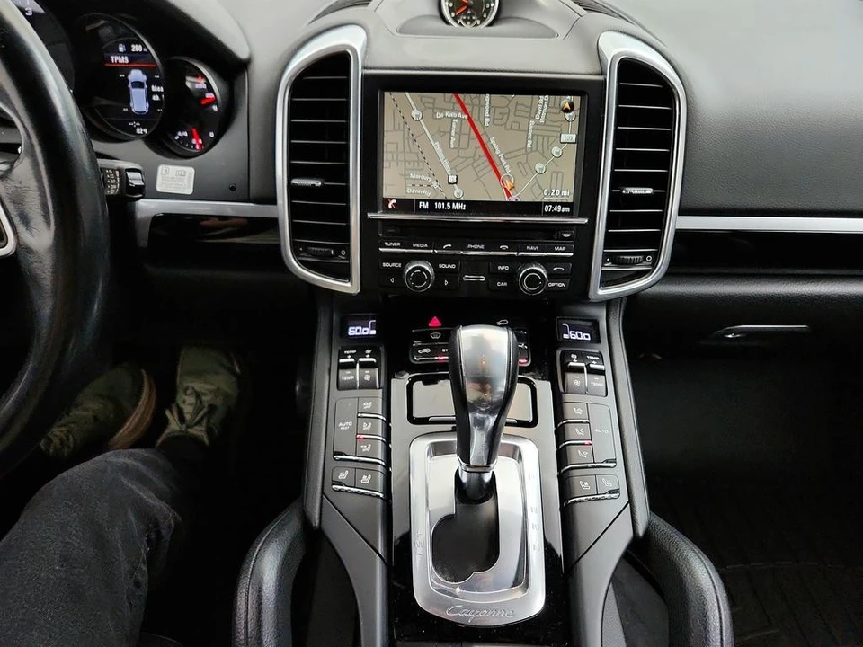 2015 Porsche 958 Cayenne Diesel - Image 22 of 31