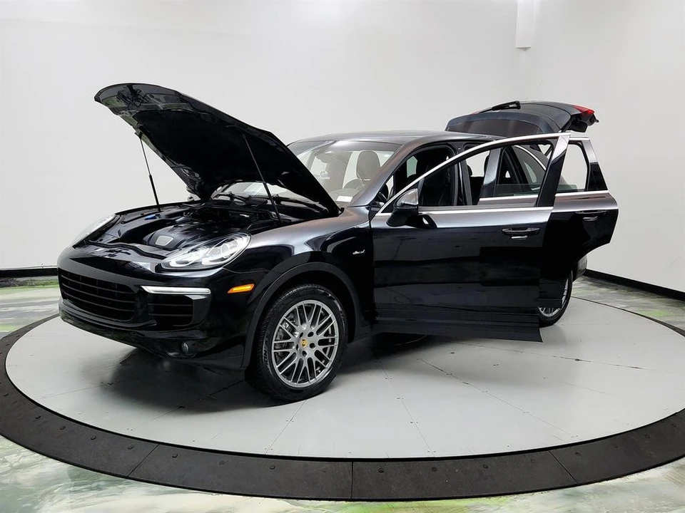2015 Porsche 958 Cayenne Diesel - Image 9 of 31