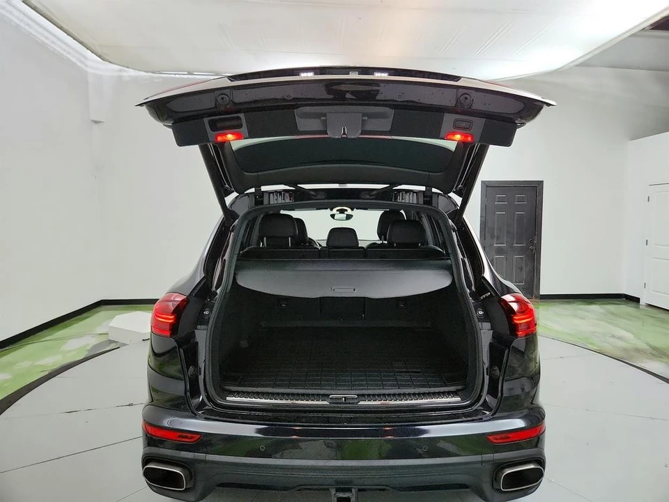 2015 Porsche 958 Cayenne Diesel - Image 30 of 31