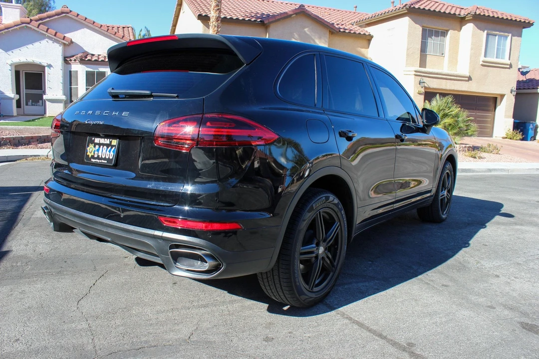 2015 Porsche 958 Cayenne Diesel - Image 6 of 15