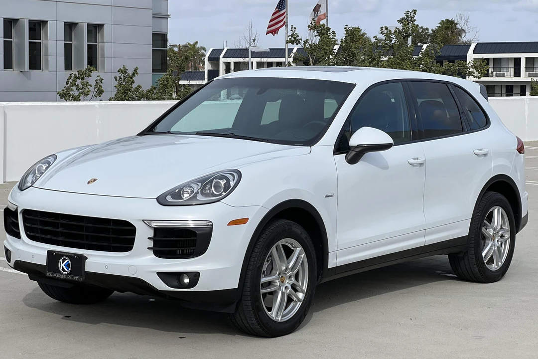 2015 Porsche 958 Cayenne Diesel - Image 2 of 31
