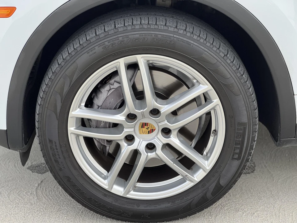 2015 Porsche 958 Cayenne Diesel - Image 29 of 31