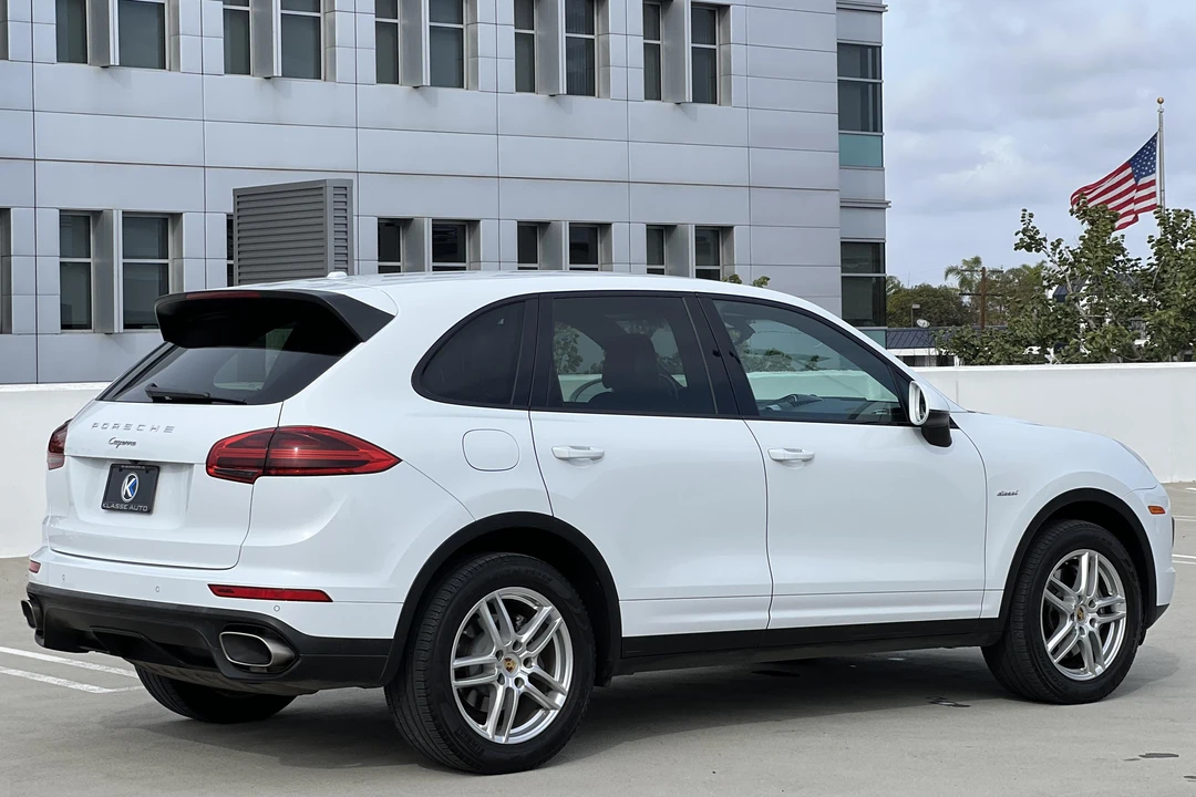 2015 Porsche 958 Cayenne Diesel - Image 4 of 31