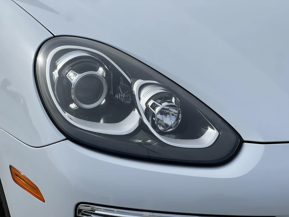 2015 Porsche 958 Cayenne Diesel - Image 16 of 31